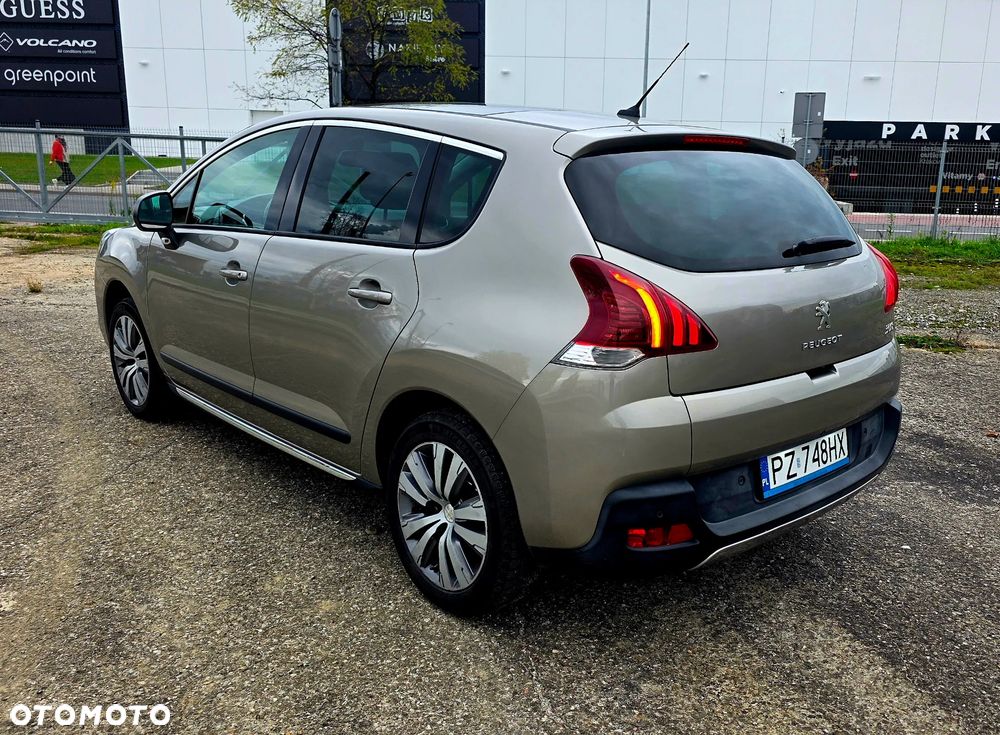 Peugeot 3008 2.0 HDi Allure - 4