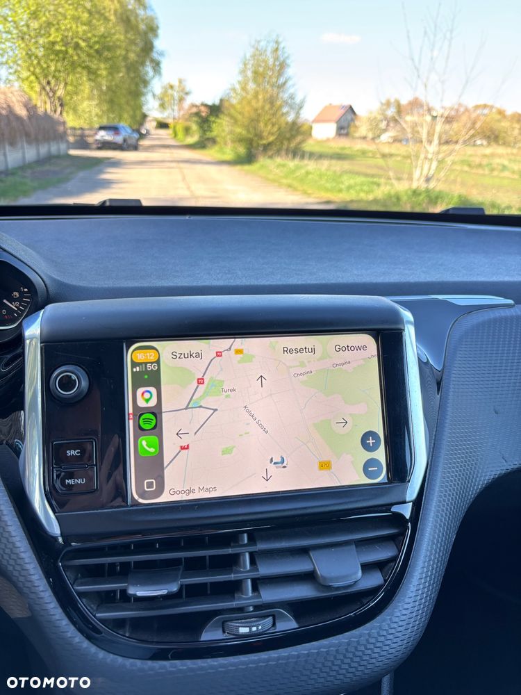 Peugeot 208 1.2 PureTech Allure - 10