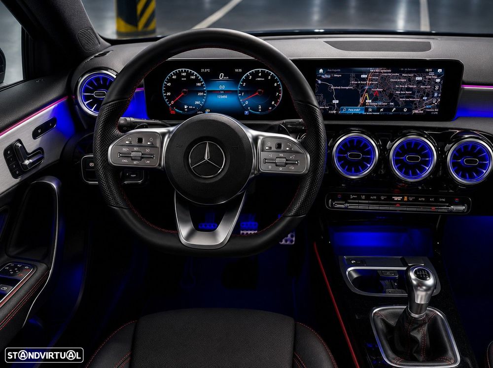 Mercedes-Benz A 180 AMG Line - 20