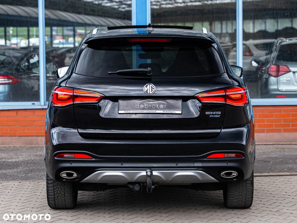 MG EHS Luxury - 6