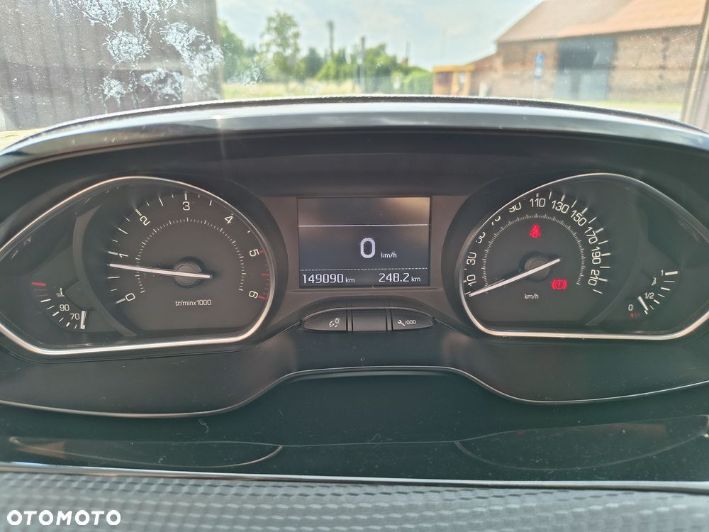 Peugeot 2008 - 28