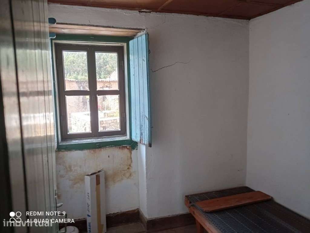Moradia T3 com Terreno na Aldeia do Pé da Serra - Mação - Grande imagem: 5/26