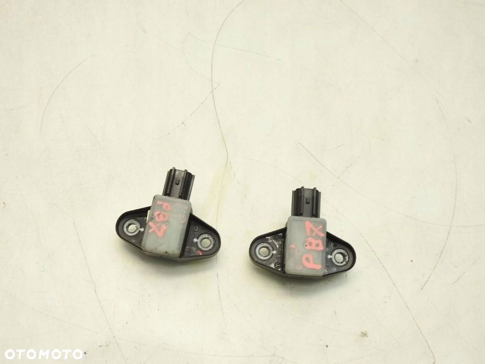 SENSOR UDERZENIOWY VW PASSAT B7 5N0959354C - 2