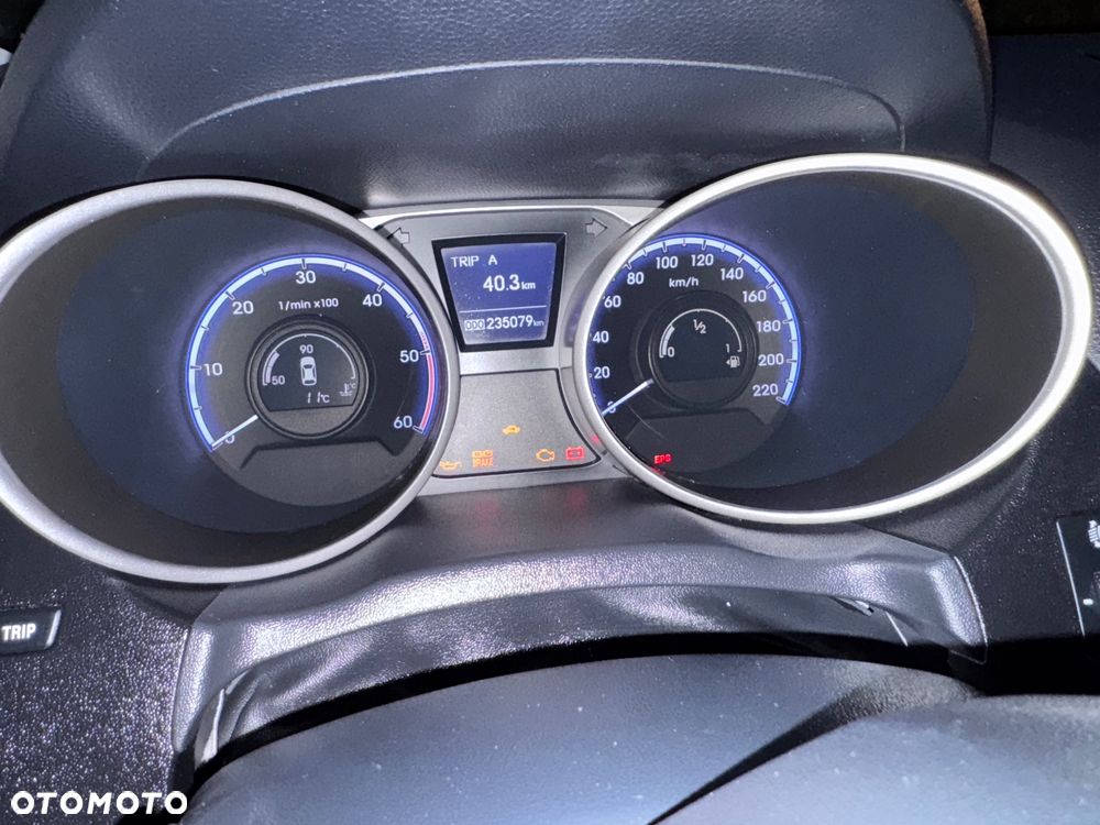 Hyundai ix35 1.7 CRDi Premium 2WD - 6