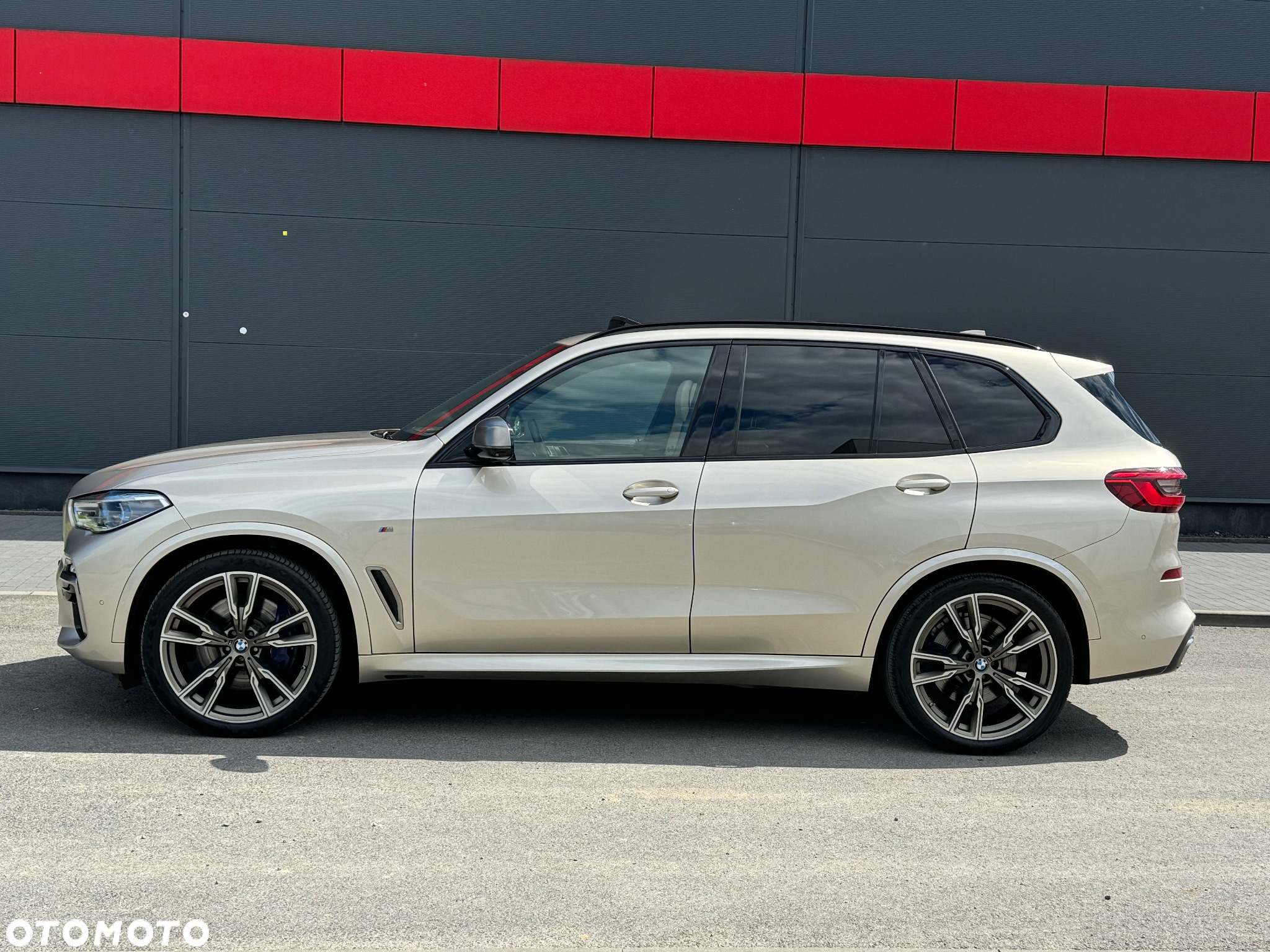 BMW X5 M M50d - 17