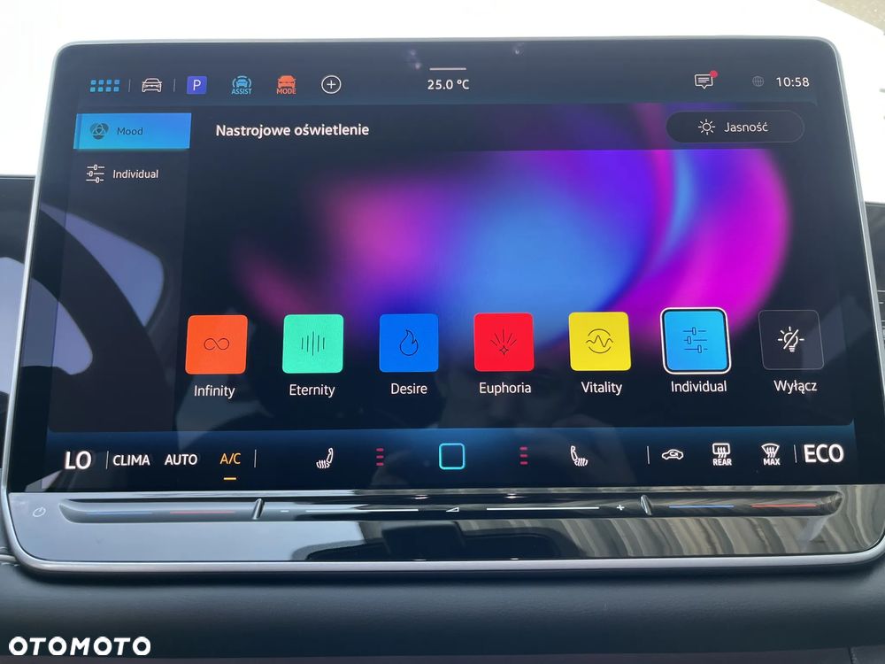 Volkswagen Tiguan 1.5 eHybrid PHEV 150kW Elegance DSG - 40