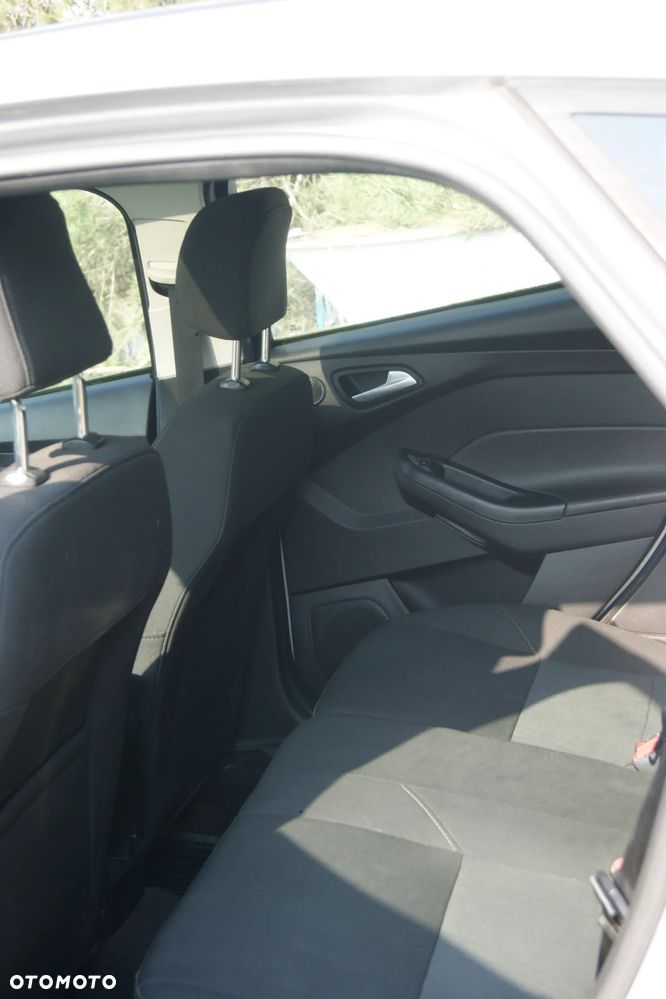 Ford Focus - 16