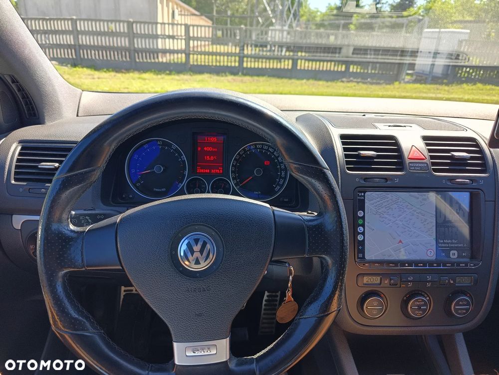 Volkswagen Golf 2.0 TSI GTI - 9