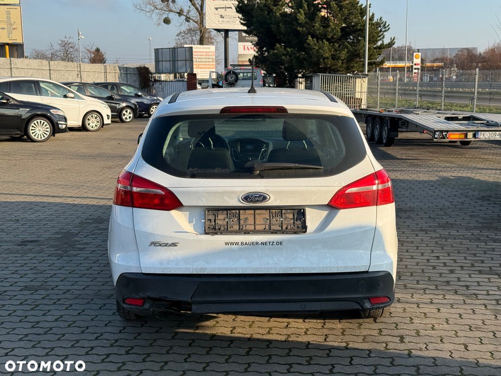 Ford Focus 1.5 TDCi DPF Start-Stopp-System Titanium - 5