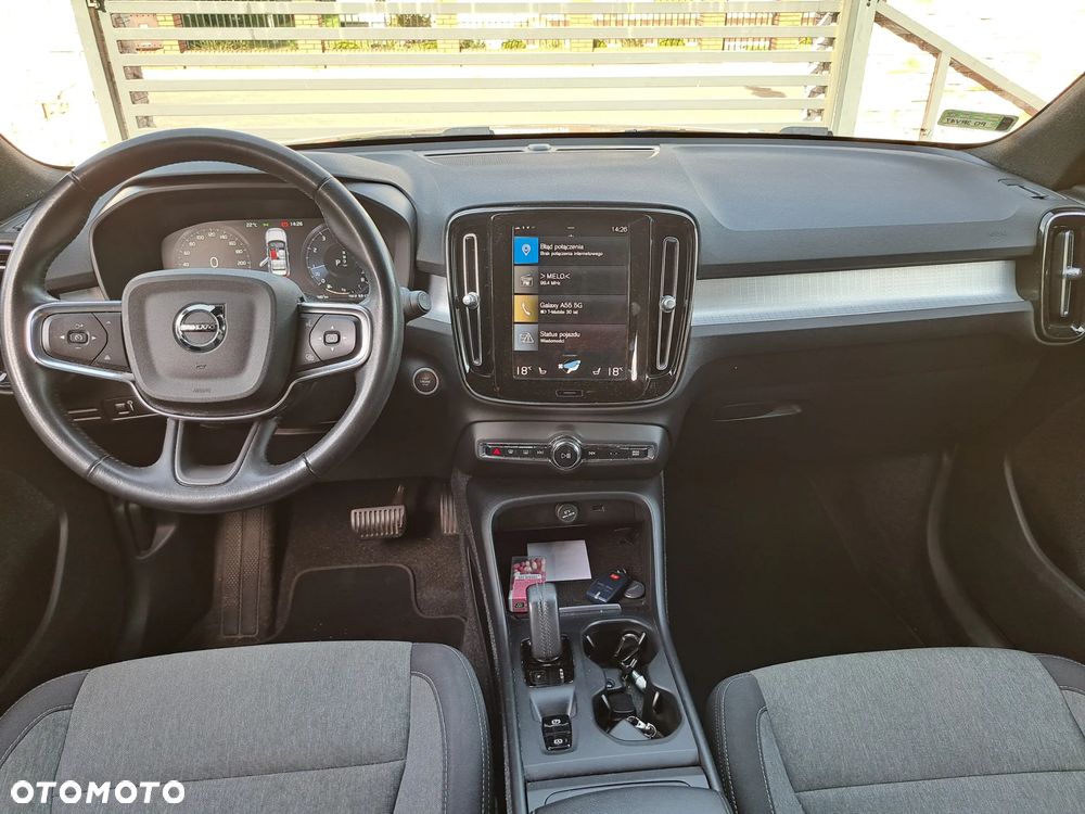 Volvo XC 40 - 11