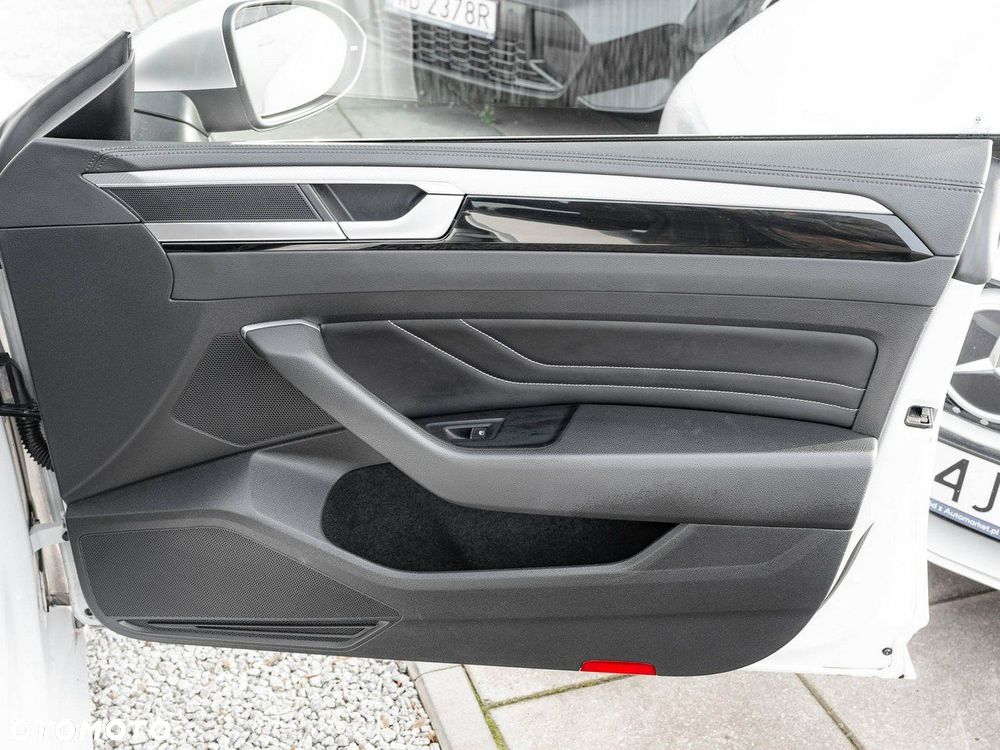 Volkswagen Arteon 2.0 TDI Elegance DSG - 29