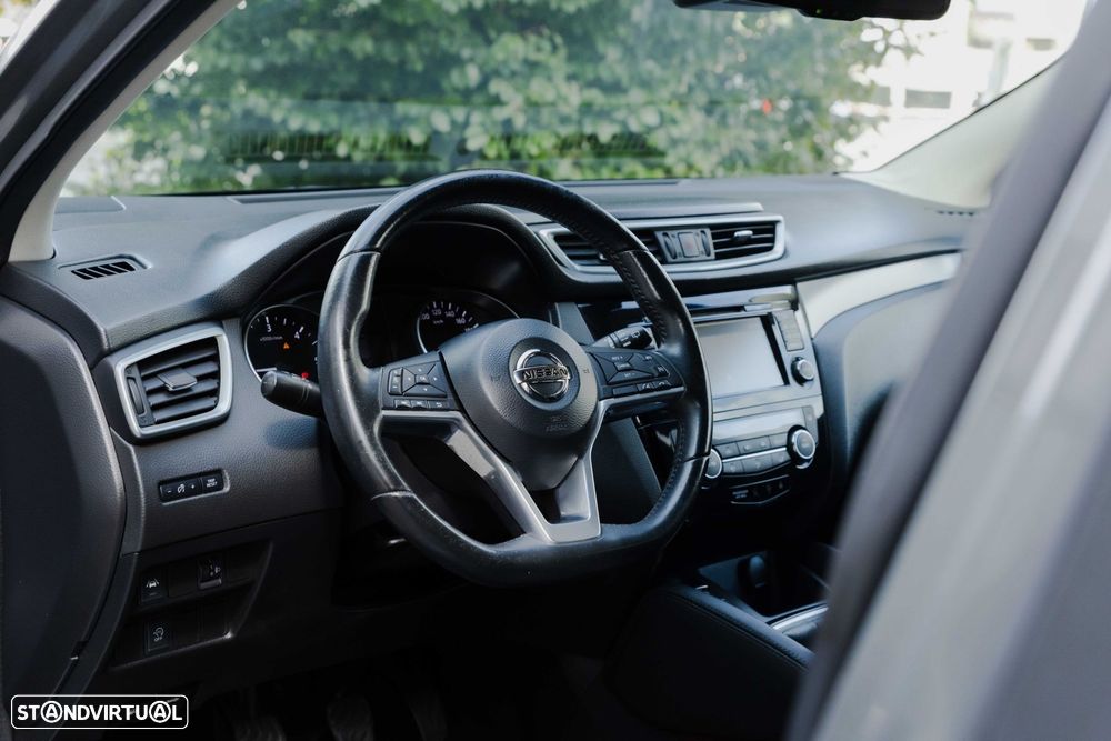 Nissan Qashqai 1.5 dCi N-Connecta - 15