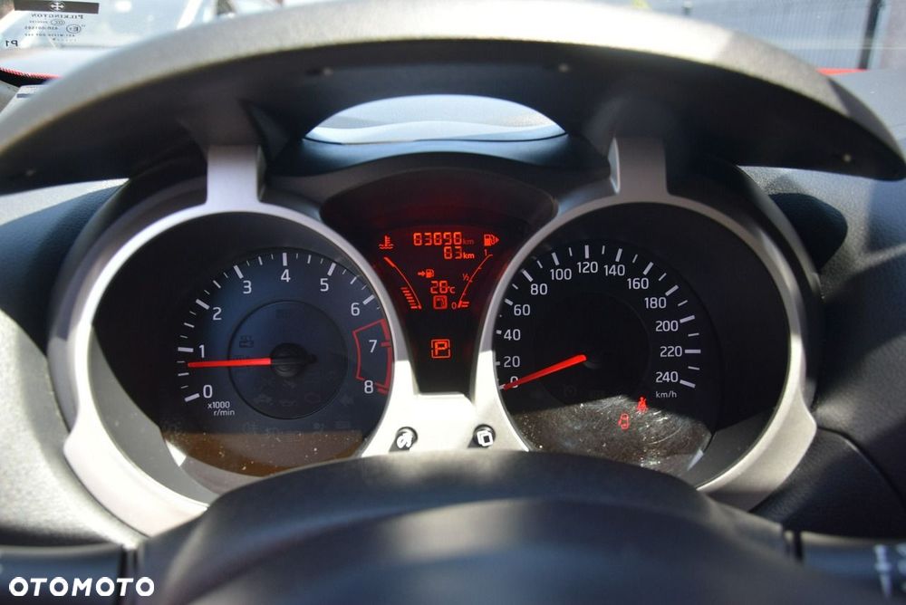 Nissan Juke 1.6 Xtronic Tekna - 38