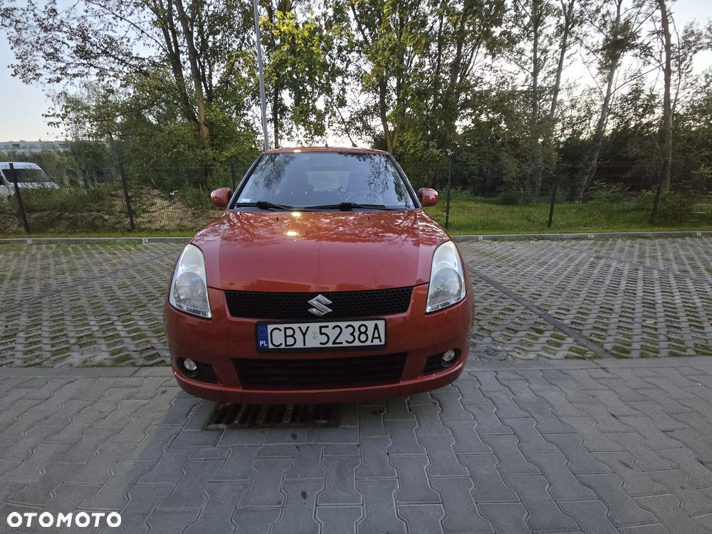 Suzuki Swift - 2