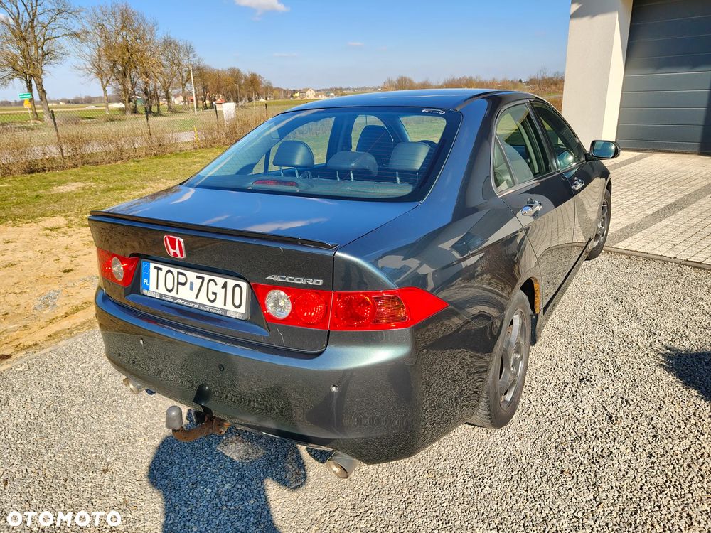 Honda Accord 2.0 Executive - 5