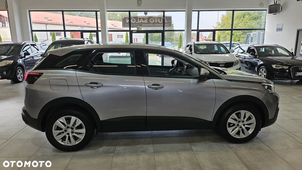 Peugeot 3008 1.2 PureTech Active S&S - 17