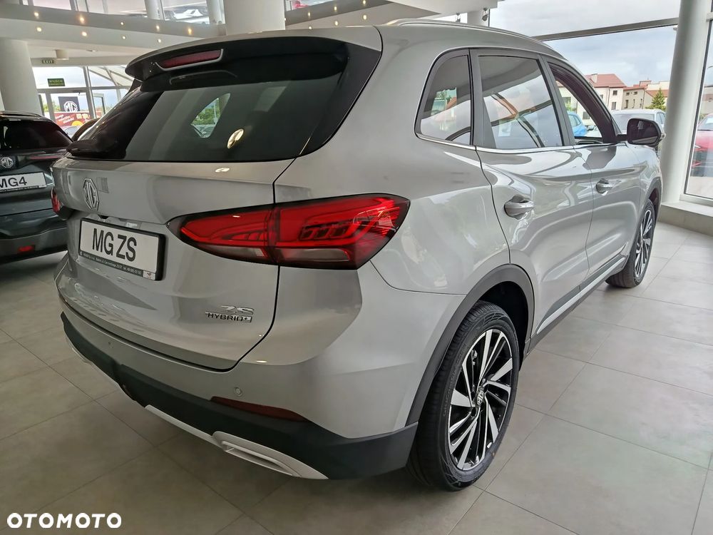 MG ZS Hybrid+ - 3
