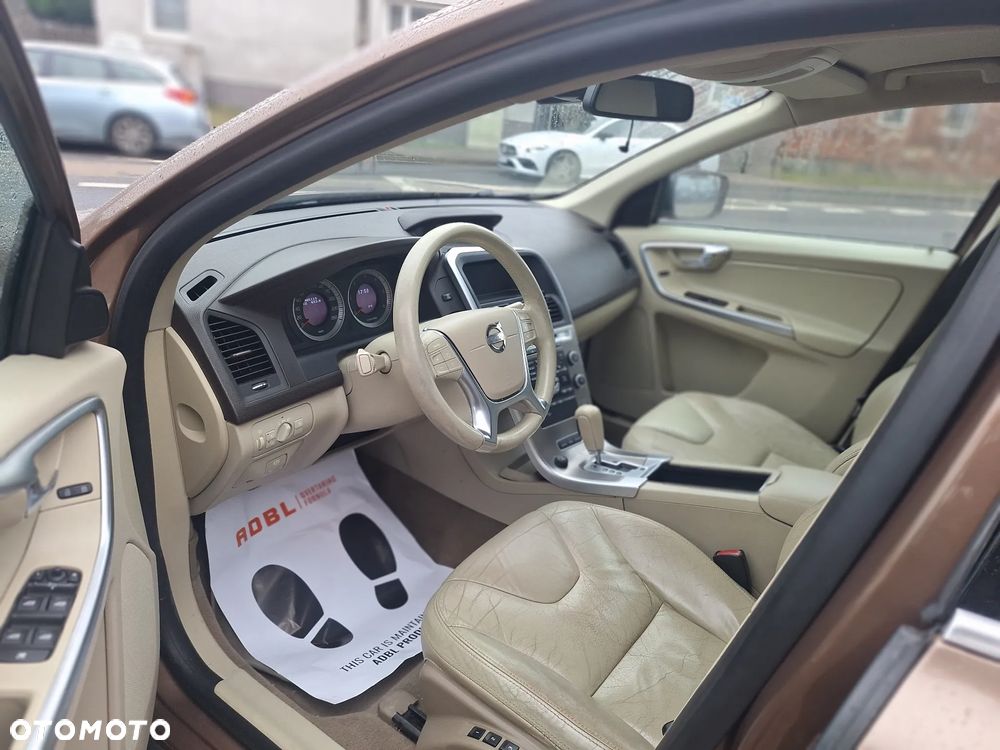 Volvo XC 60 - 13