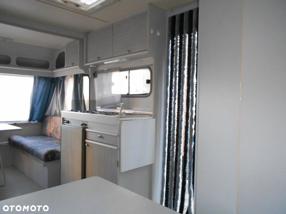 Delta CARAVANS 4300 TZ - 12