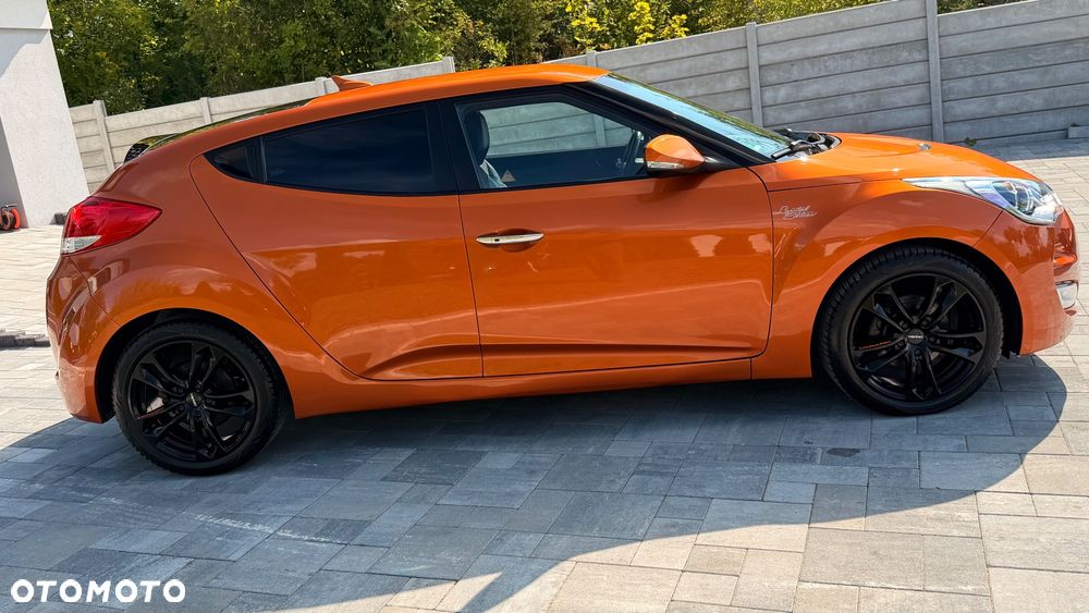 Hyundai Veloster 1.6 GDI Premium - 11