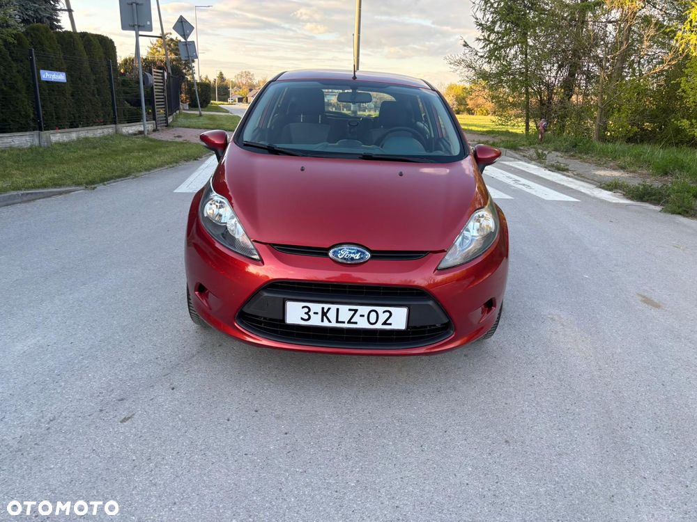 Ford Fiesta 1.25 Champions Edition - 24