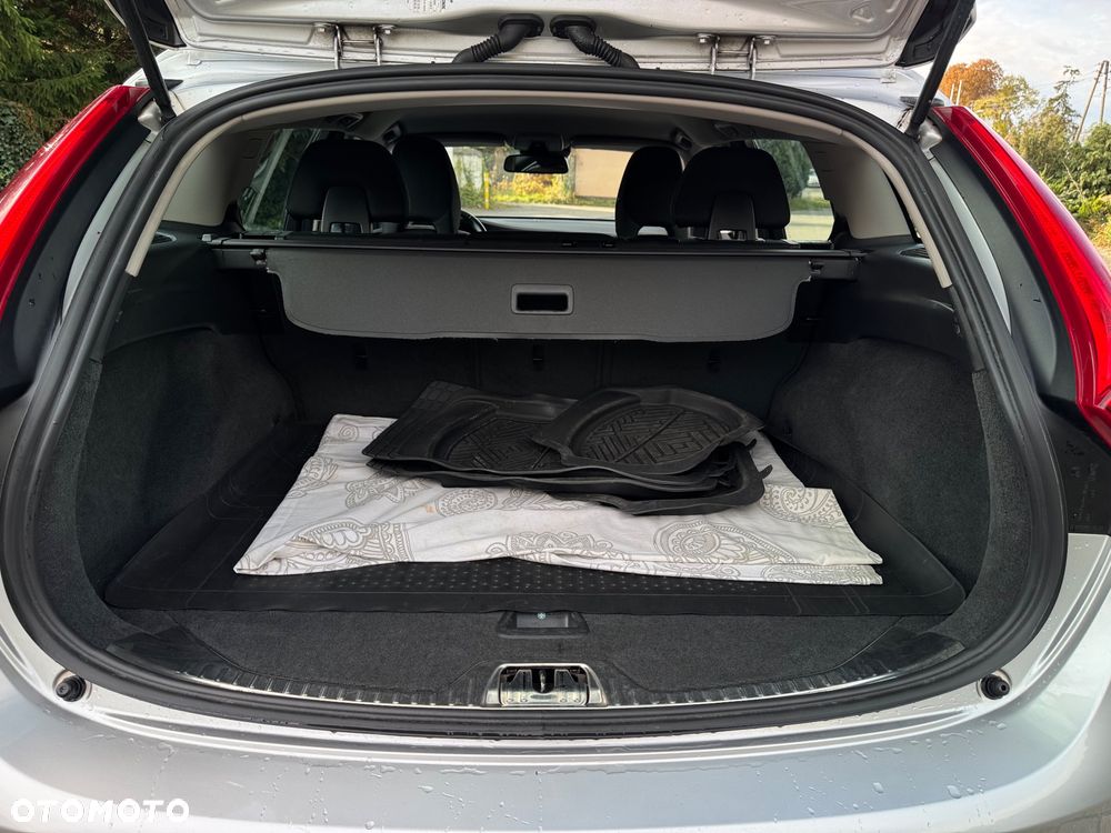 Volvo V60 D2 Edition Pro - 22