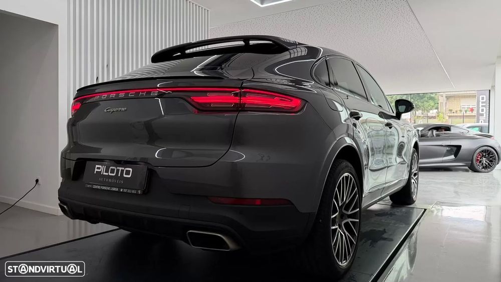 Porsche Cayenne Coupé E-Hybrid - 10
