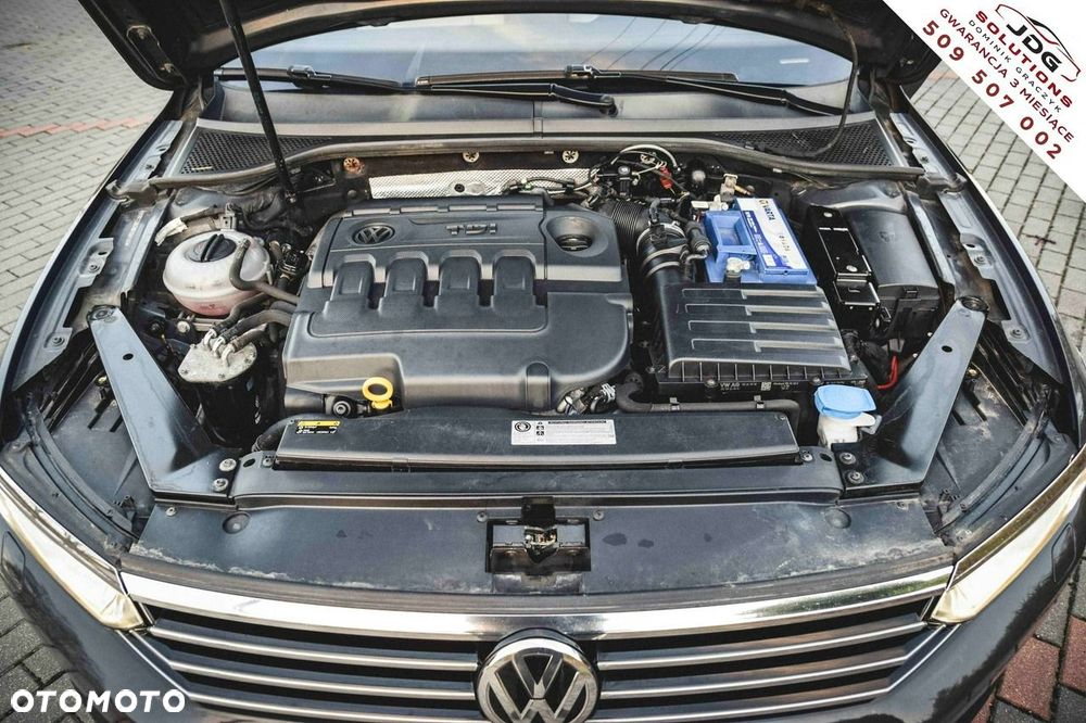 Volkswagen Passat - 37