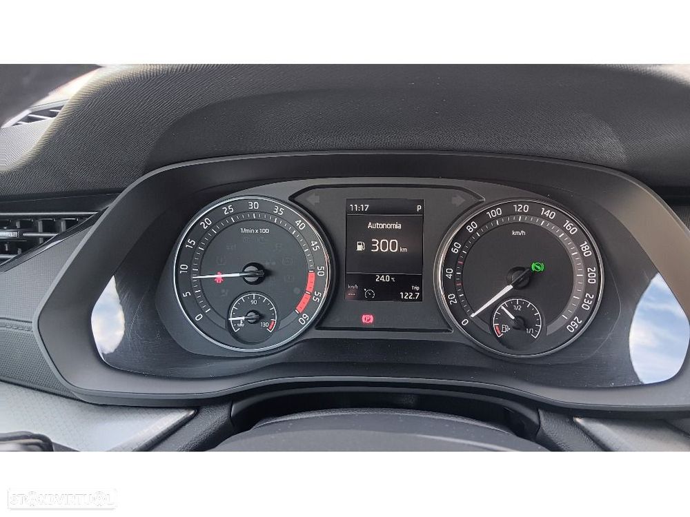 Skoda Octavia Break 2.0 TDI Ambition DSG - 17