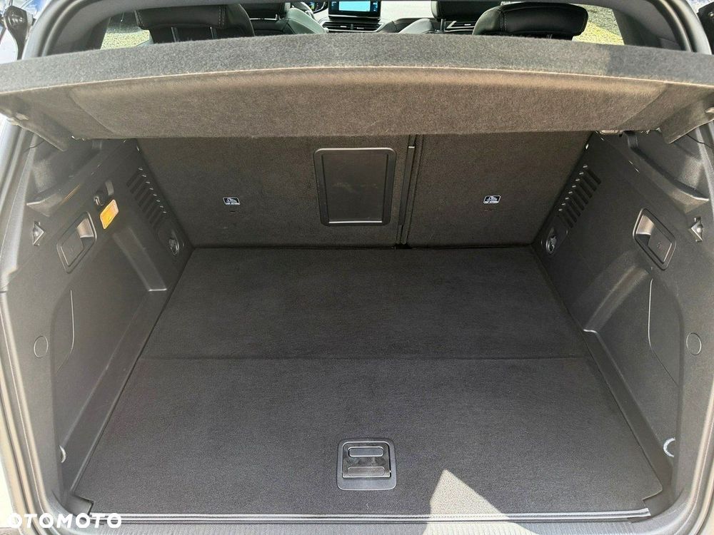 Peugeot 3008 - 11