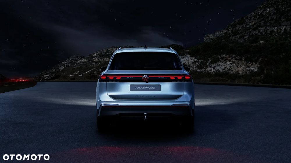 Volkswagen Tiguan 1.5 eTSI Elegance DSG - 11