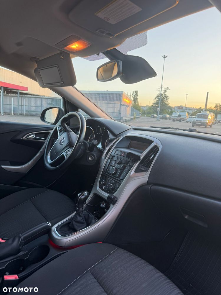 Opel Astra 1.7 CDTI - 11