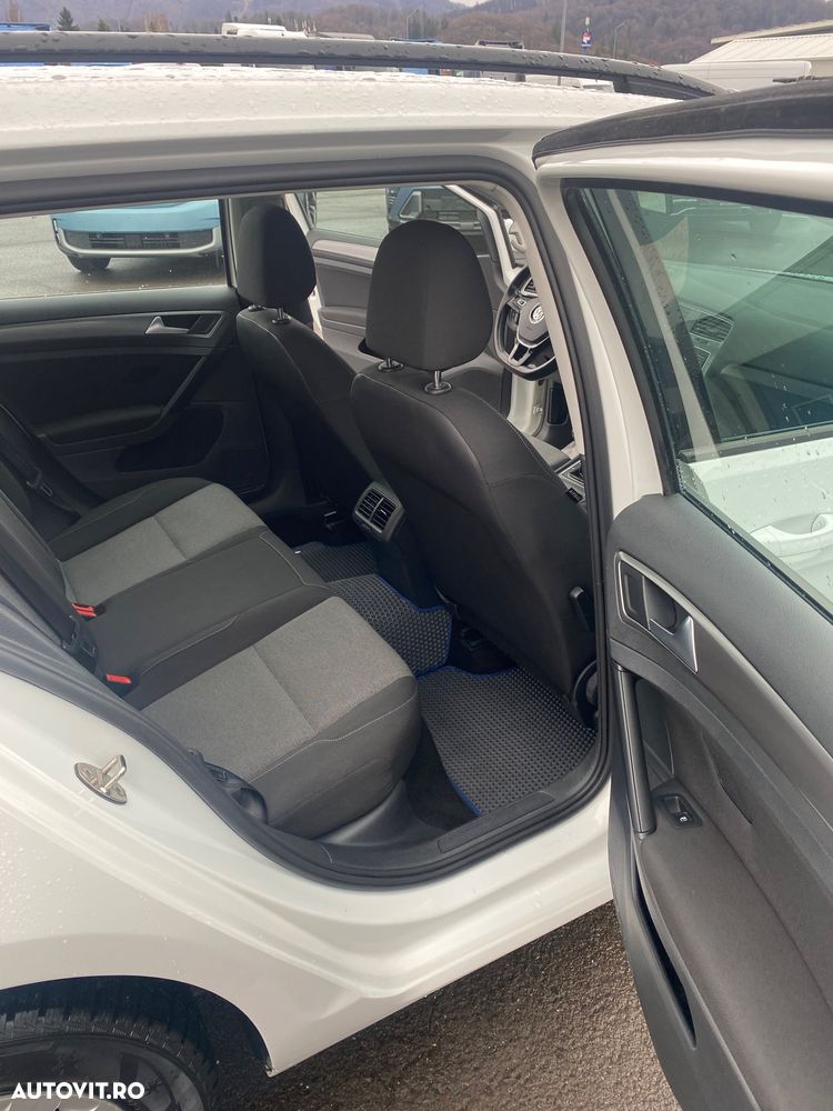 Volkswagen Golf 1.6 TDI DPF Comfortline - 7