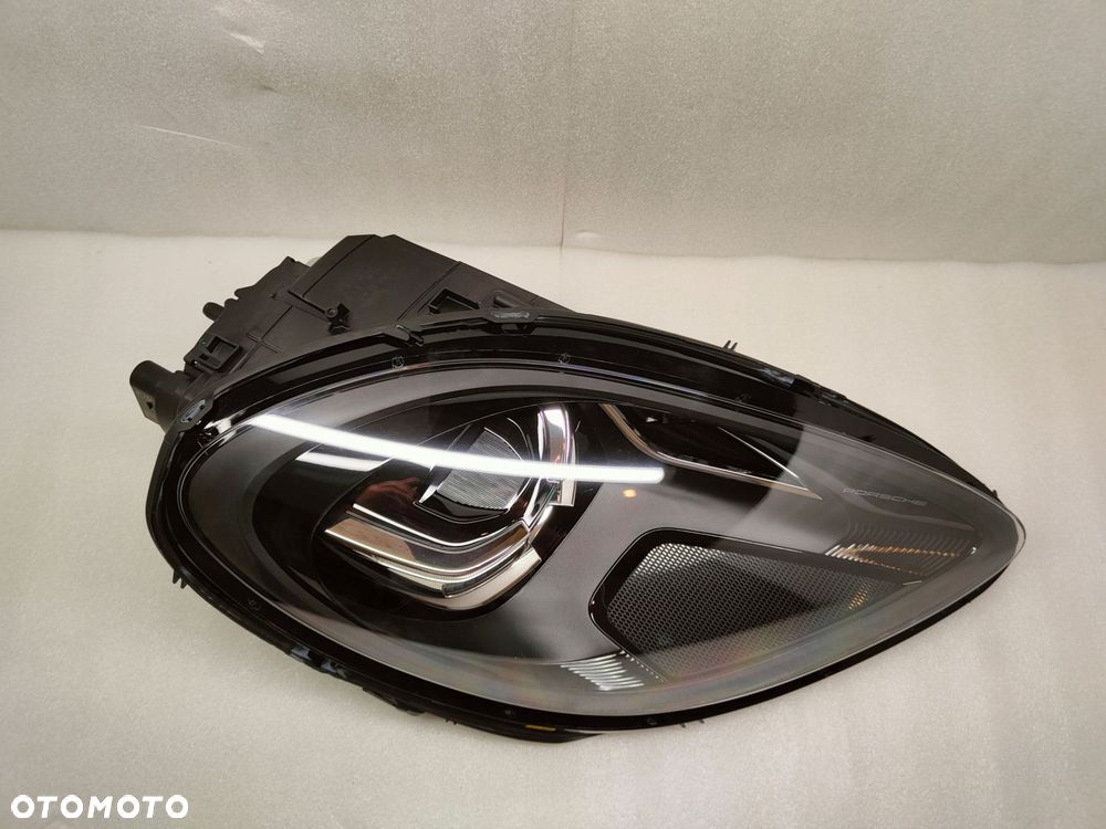 porsche macan lift full led lampa prawy przód 95b941080bb - 4