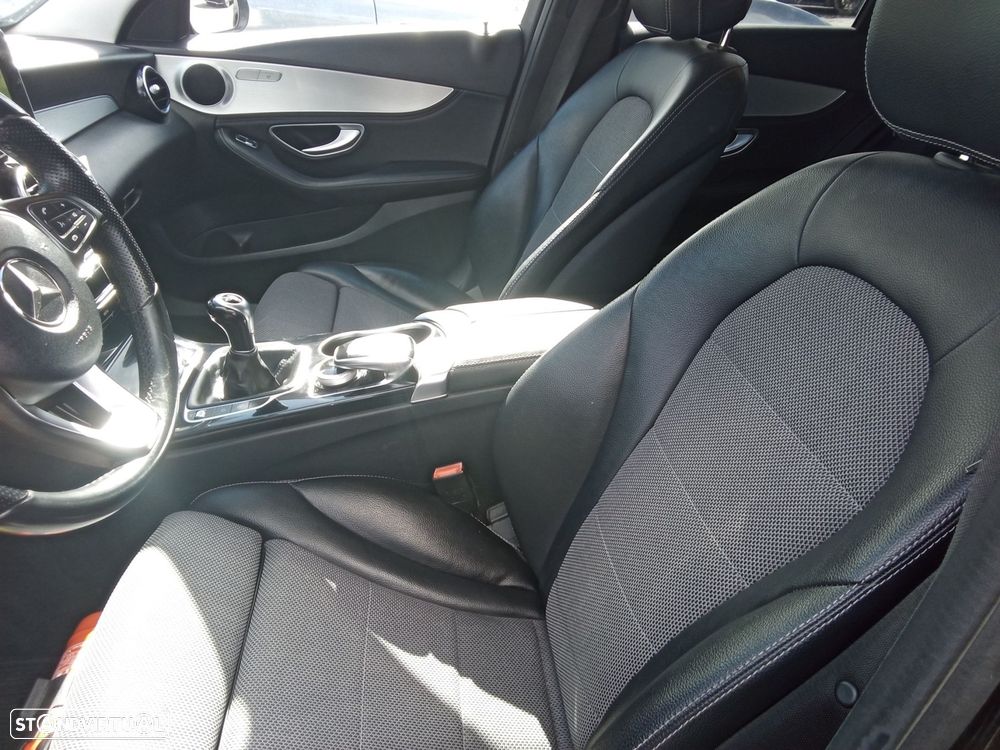Mercedes-Benz C 200 BlueTEC AMG Line - 23