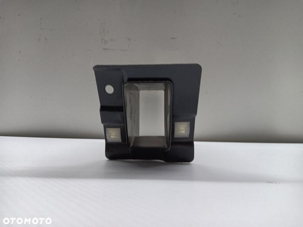 WLOT POWIETRZA LEWY AUDI E-TRON 4KE121733 - 5