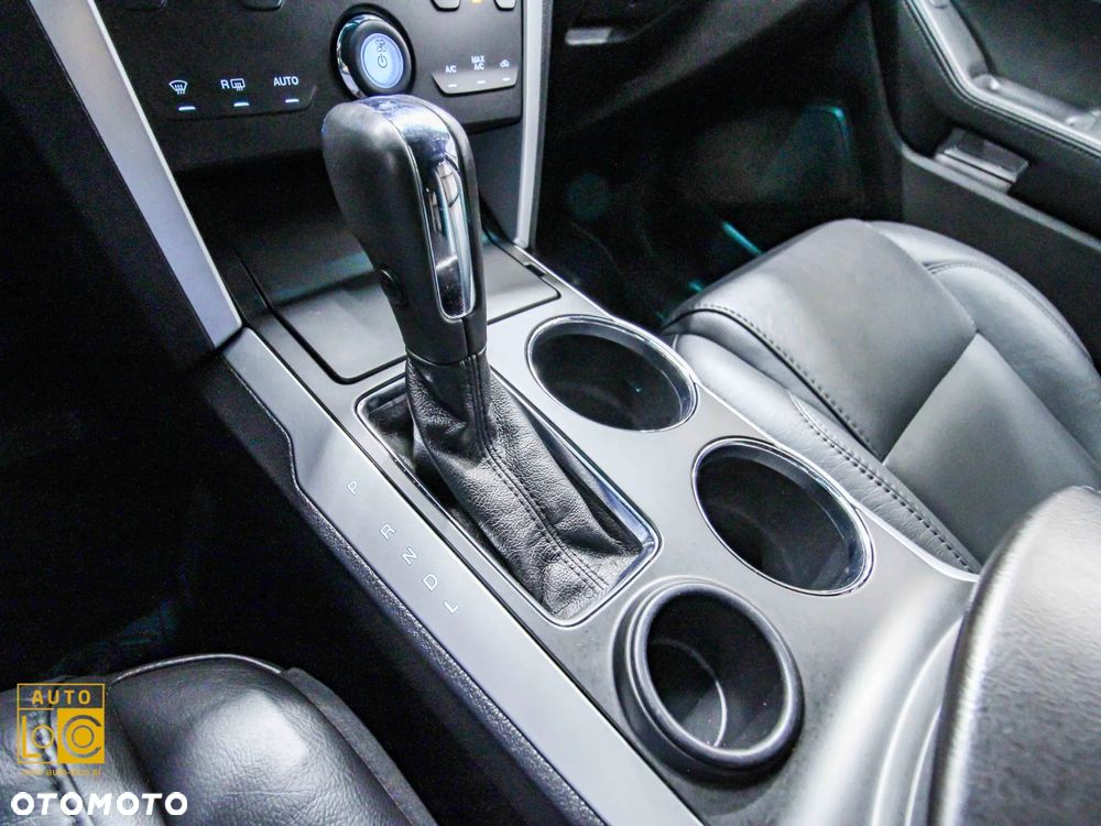 Ford Explorer - 25