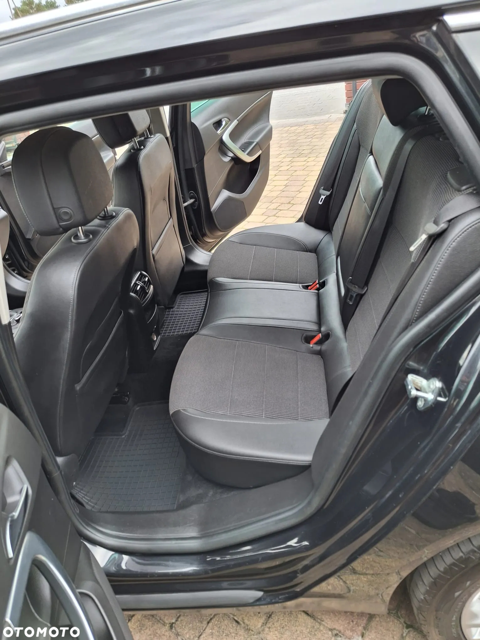 Opel Insignia 2.0 CDTI Cosmo ecoFLEX - 11