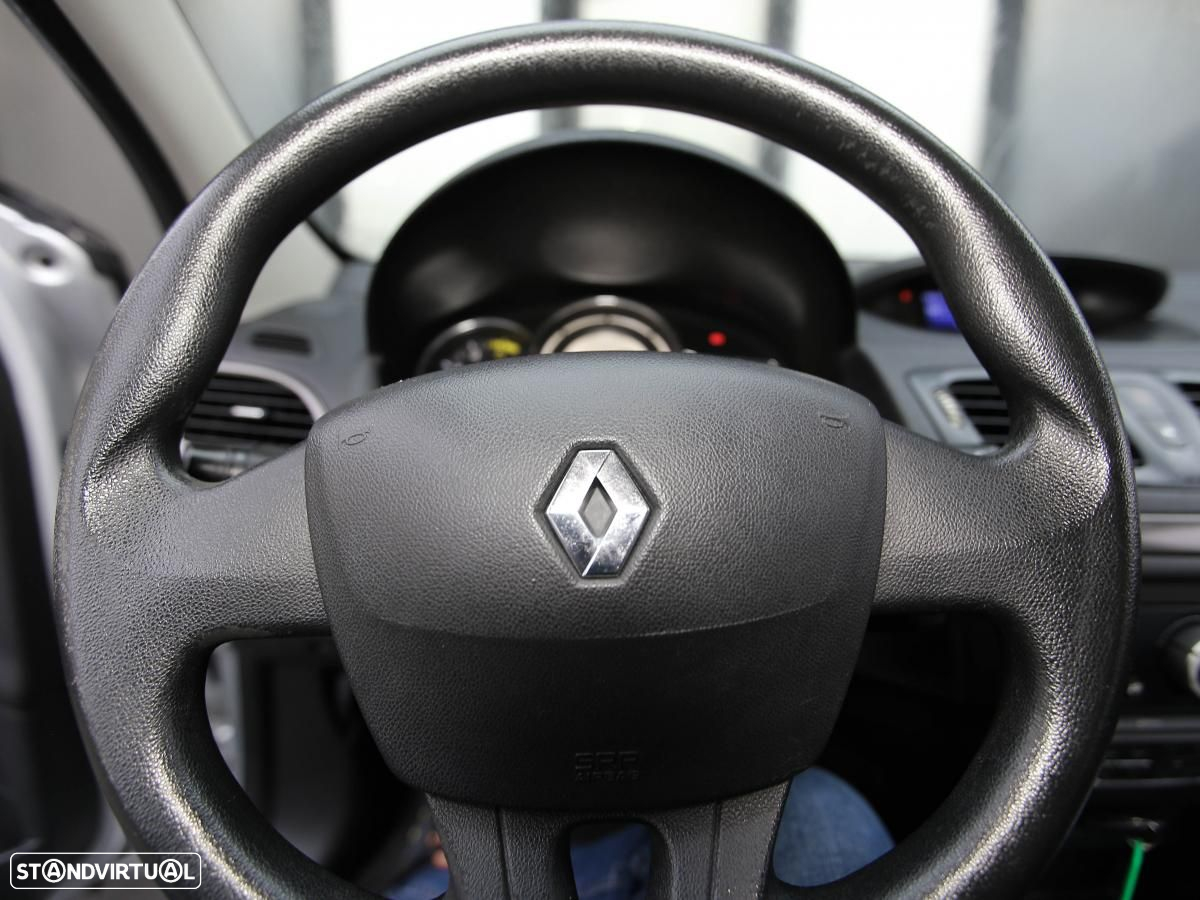 Renault Mégane Sport Tourer - 13