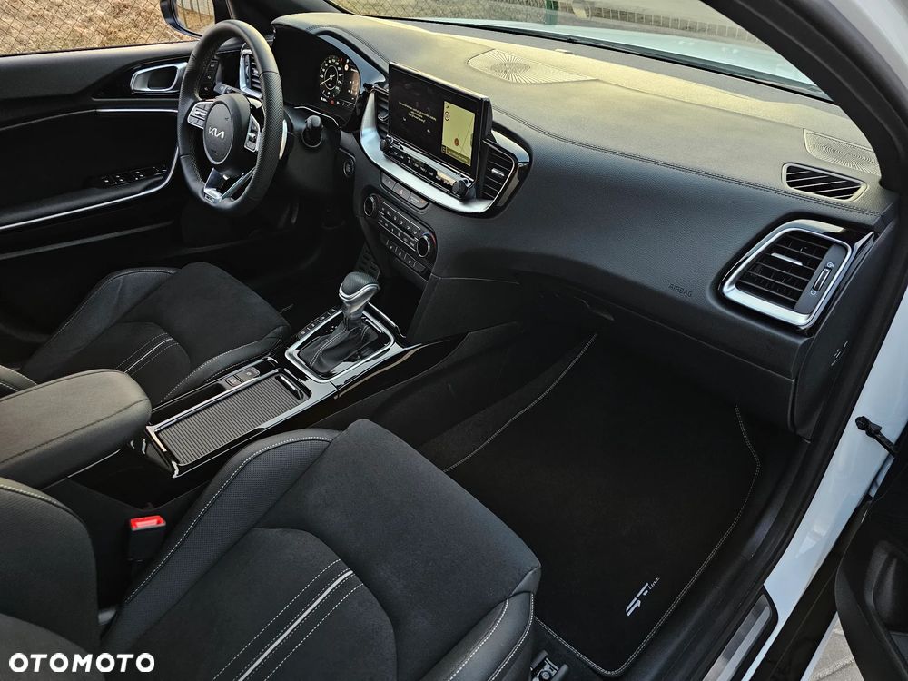 Kia XCeed 1.5 T-GDI OPF DCT7 GT-LINE - 15