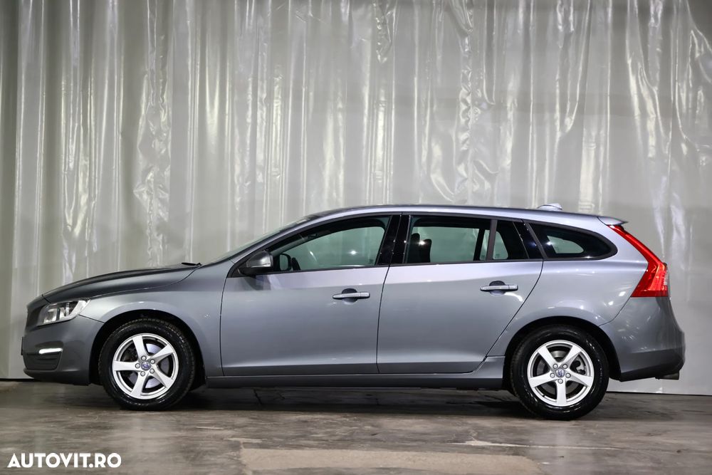Volvo V60 D2 DRIVe Kinetic - 36