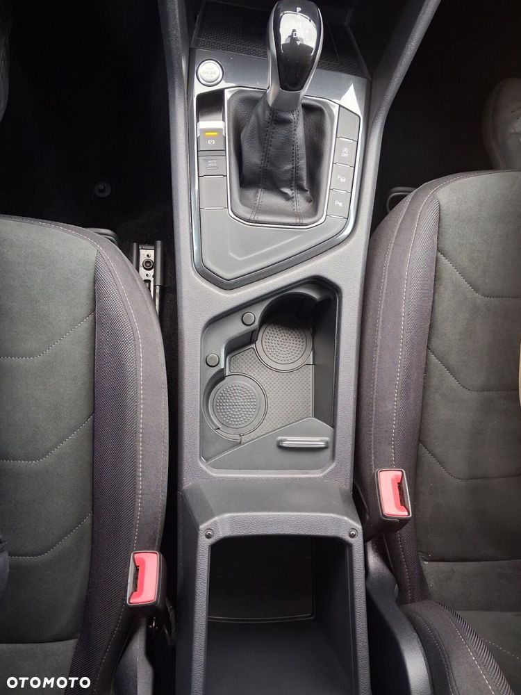 Volkswagen Tiguan 1.5 TSI EVO Elegance DSG - 33