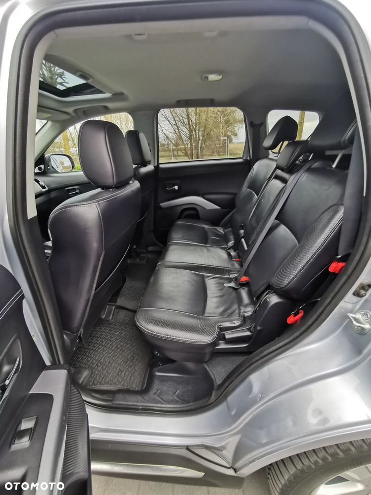 Mitsubishi Outlander 2.2 DI-D 4WD TC-SST Motion - 20