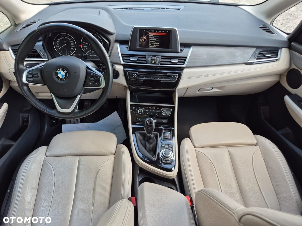 BMW Seria 2 218i GT Luxury Line - 13