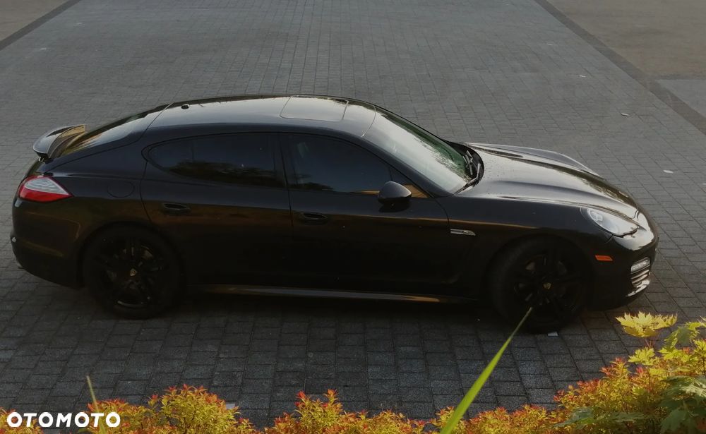 Porsche Panamera 4 PDK - 15
