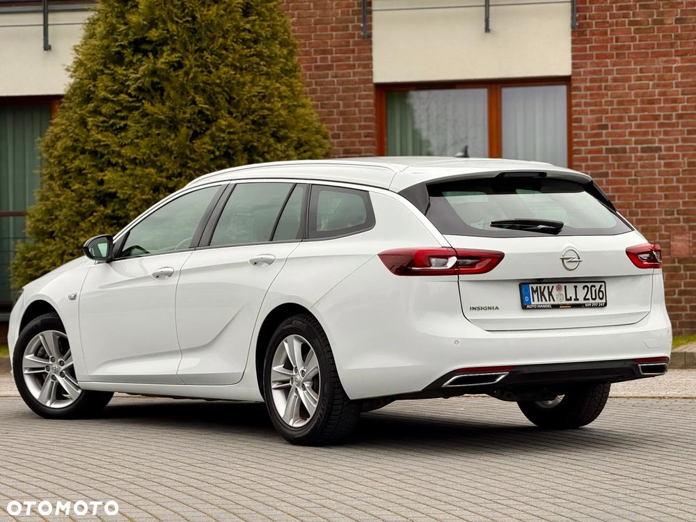 Opel Insignia 2.0 CDTI Business Elegance S&S - 10