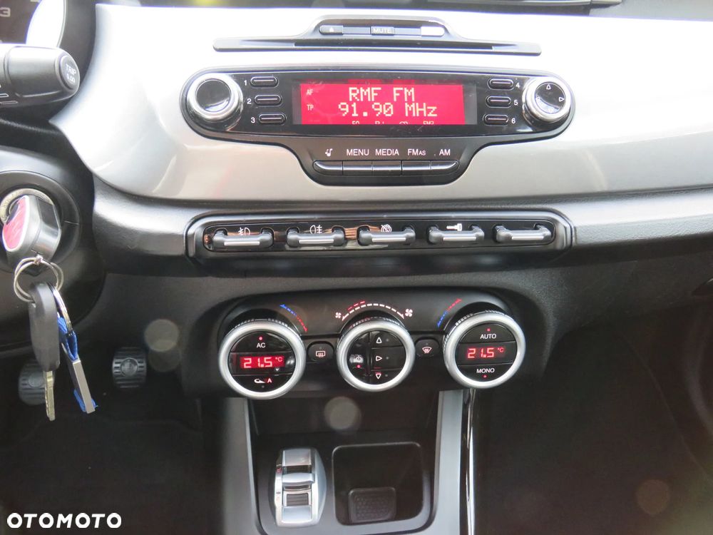 Alfa Romeo Giulietta 1.6 JTDM 16V Business - 24