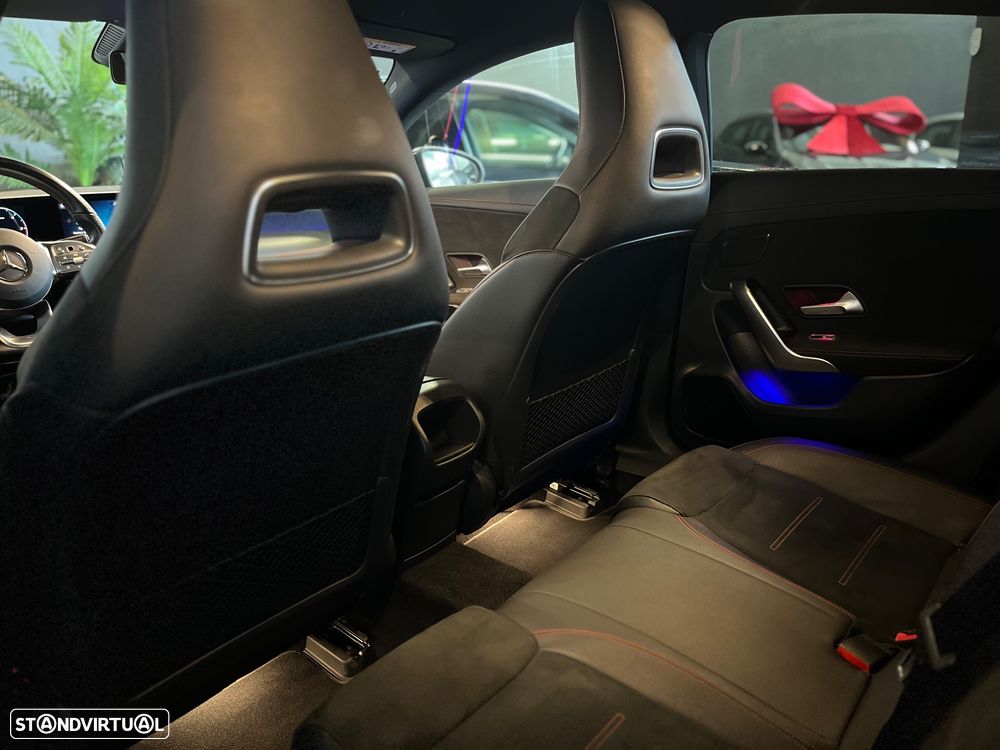 Mercedes-Benz CLA 200 d Shooting Brake 8G-DCT AMG Line - 37