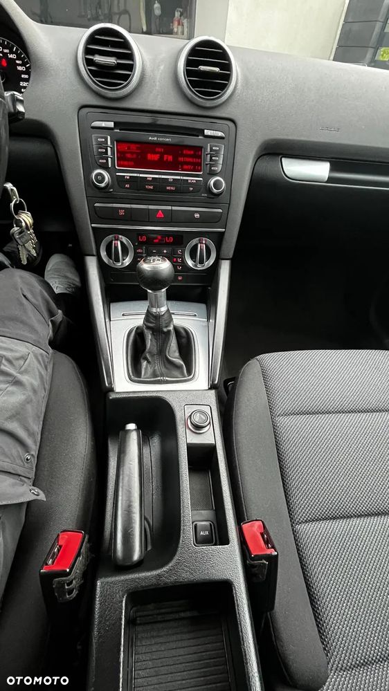 Audi A3 2.0 TDI DPF Ambiente - 6