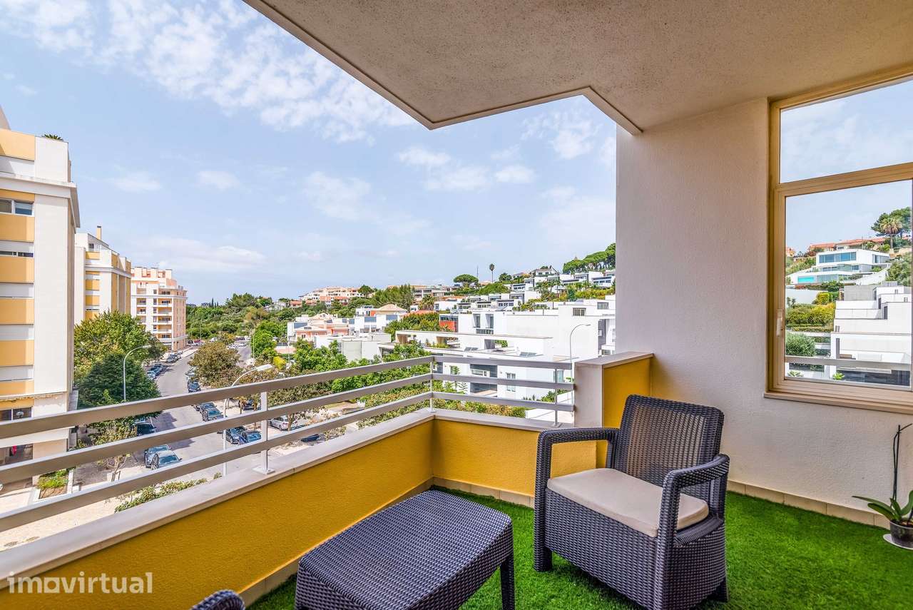 Apartamento T3 na Av. das Acácias, Jardins da Parede - Grande imagem: 5/17